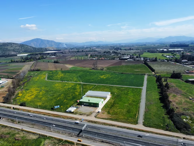 TERRENO de 11.000 m2 Aprox, en sector Agroindustrial, Alta Plusvalía, Privilegiada ubicación.