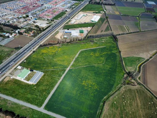 TERRENO de 11.000 m2 Aprox, en sector Agroindustrial, Alta Plusvalía, Privilegiada ubicación.
