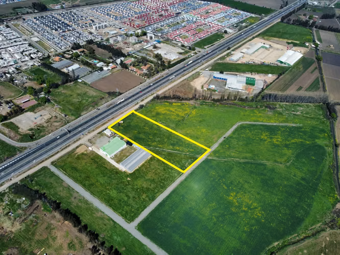 TERRENO de 11.000 m2 Aprox, en sector Agroindustrial, Alta Plusvalía, Privilegiada ubicación.