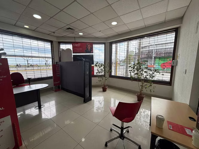 Local Amplio en Zona de Alta Demanda (149695)