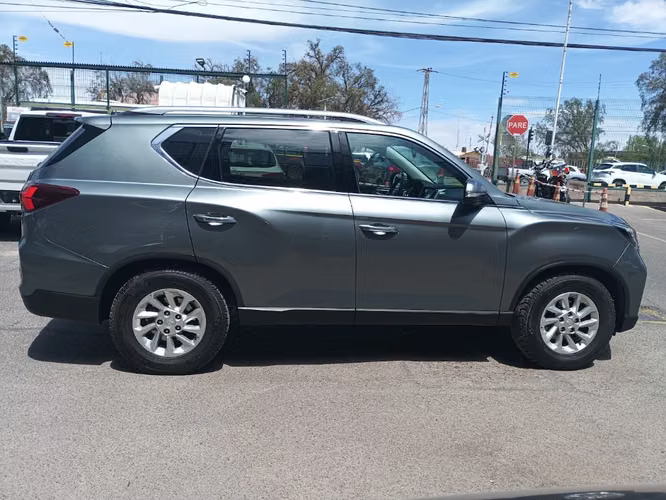 Ssangyong Rexton 2.2T GLX DIESEL 4X2 6AB 8AT 5P 2023