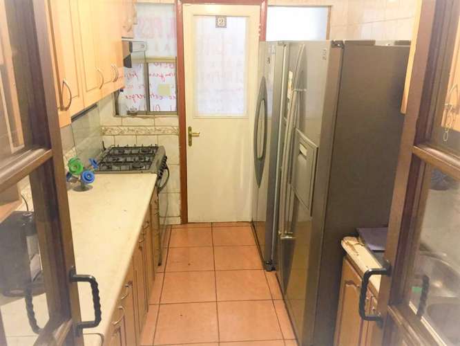 Amplia Casa Comercial con patio privado (149732) - Imagen 4