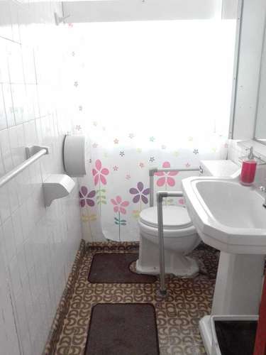 Amplia Casa Comercial con patio privado (149732) - Imagen 19