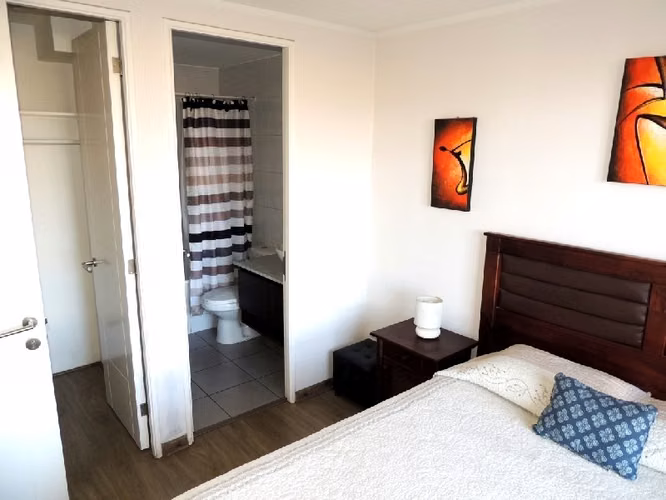 VENDO DEPTO AMOBLADO IMPECABLE, EXCELENTE CONECTIVIDAD