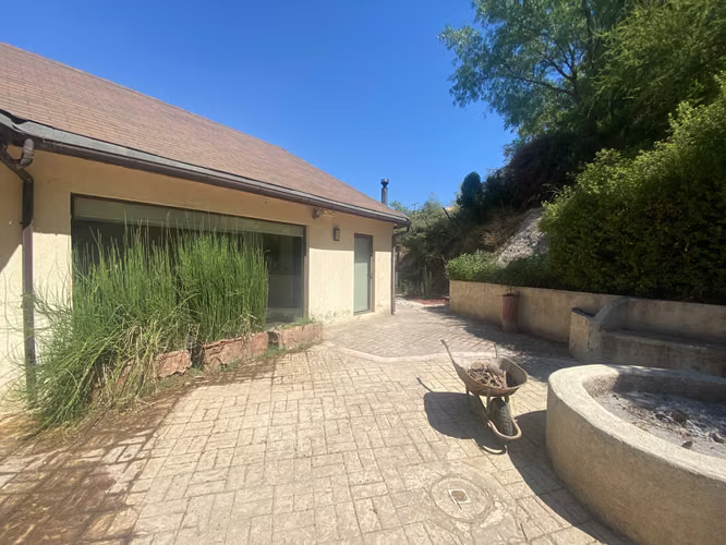 Hermosa parcela con 2 casas condominio Lampa (149756)