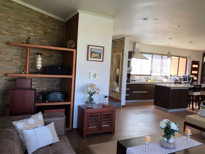 Hermosa parcela con 2 casas condominio Lampa (149756)
