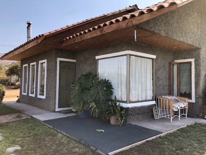 Hermosa parcela con 2 casas condominio Lampa (149756)