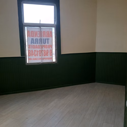 ARRIENDO OFICINA 5 PRIVADOS BAÑO PASOS CENTROS DE SALUD - Imagen 14