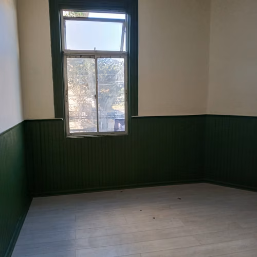 ARRIENDO OFICINA 5 PRIVADOS BAÑO PASOS CENTROS DE SALUD - Imagen 15
