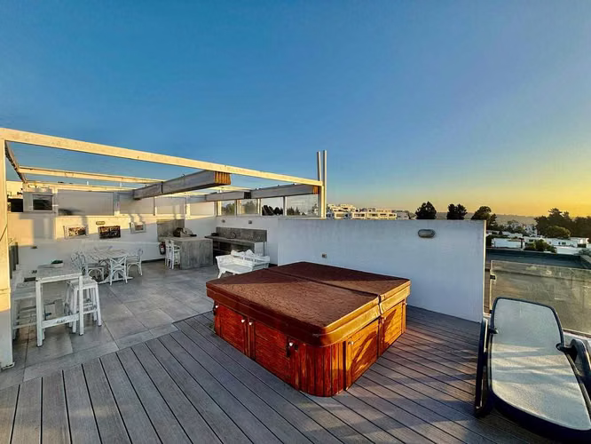 Dúplex De Lujo 4d/3b/3est. Gran Terraza Panor (149706)