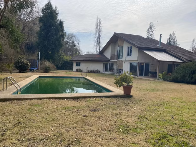 Amplia casa 5D,4B, piscina, 8 estacionam (149904)