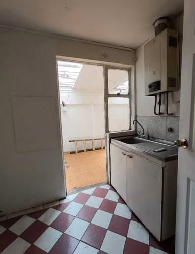 SE VENDE CASA EN CORONEL - Imagen 7