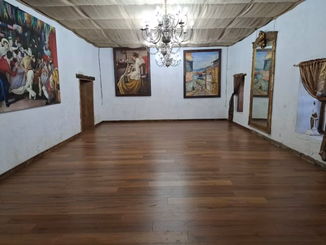 Local Comercial con Casa, ubicado en Sector Capilla Palacios