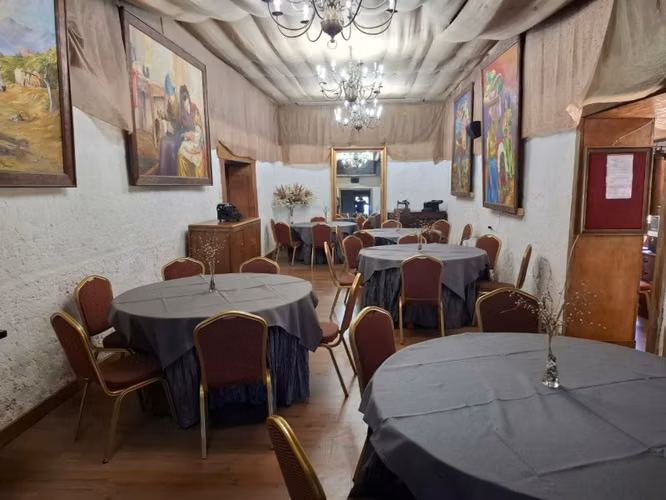 Local Comercial con Casa, ubicado en Sector Capilla Palacios