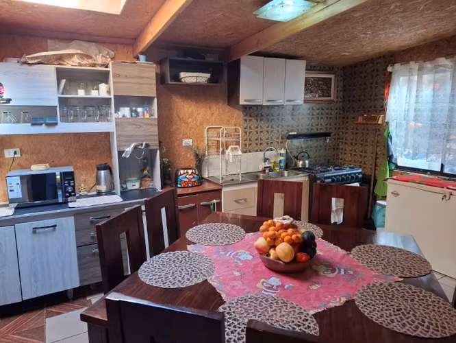 Casa de Dos pisos, en Colbún