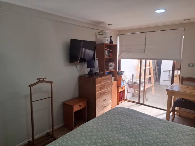 Linda casa de un piso, en Calle Ramón Olate