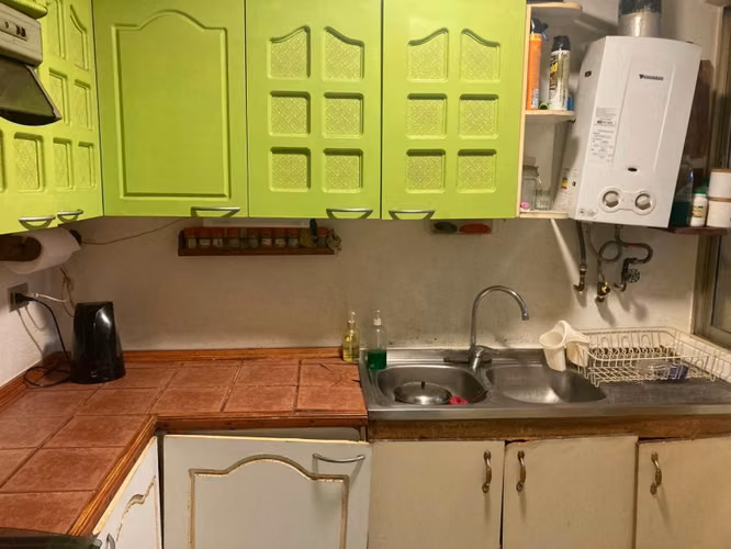 Casa de un piso, en Calle Yerbas Buenas