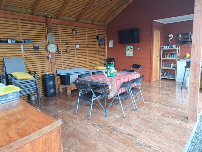 Casa y Parcela de Media Hectárea en Yerbas Buenas