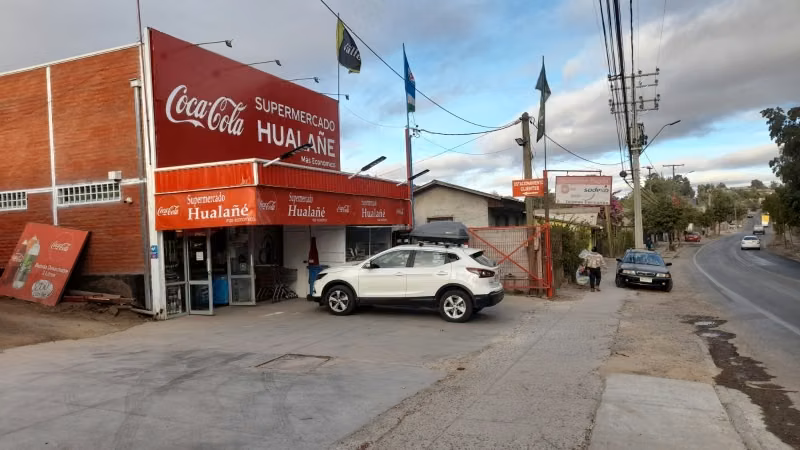 Local Comercial y sitio en comuna de Hualañe