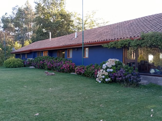Exclusiva Parcela de 7,44 Hectàreas, con Casa