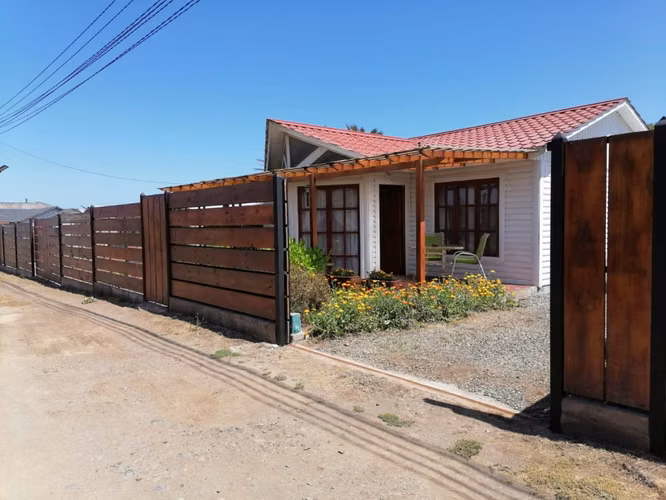 Casa en la Playa, Sector Lipimavida comuna Vichuquen