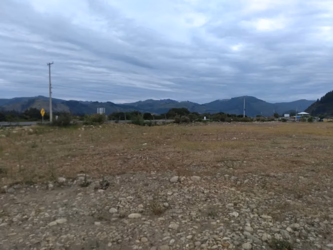 Parcela de 1,1 Hectáreas con Cabaña, en Comuna Colbùn