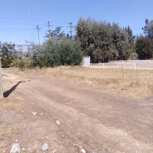 Sitio de 800 Mts2, con Rol propio en camino a Chacahuin ,