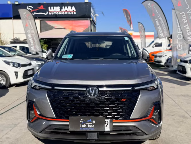 CHANGAN CS35 PLUS