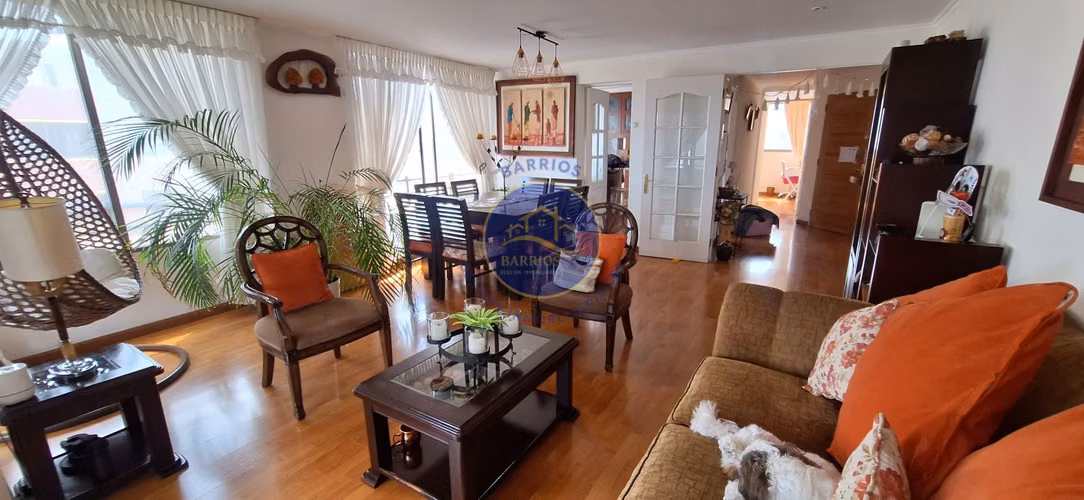 Departamento de 4 habitaciones en venta, Parque Croata
