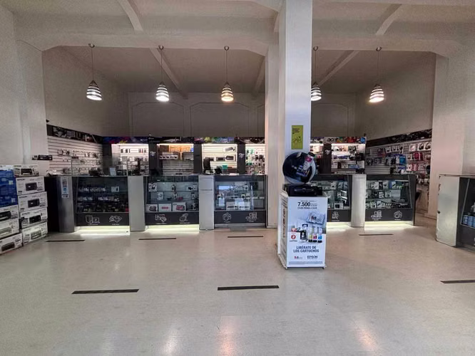 Amplio Local en el centro de Puerto Montt (150182)
