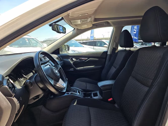 Nissan X-trail 2.5 ADVANCE MC 4X2 CVT AT 5P 2023 - Imagen 12