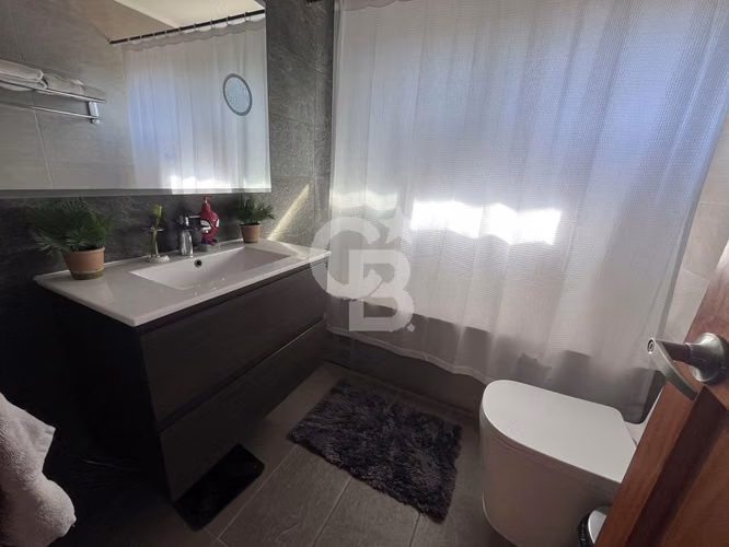 Exclusiva Residencia en La Reina Alta | Vistas Panorámicas