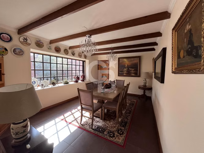 Exclusiva Residencia en La Reina Alta | Vistas Panorámicas