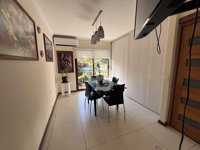 Exclusiva Residencia en La Reina Alta | Vistas Panorámicas
