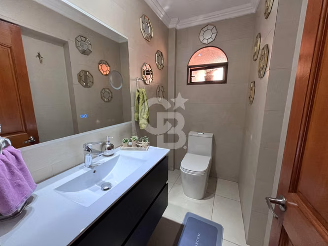 Exclusiva Residencia en La Reina Alta | Vistas Panorámicas