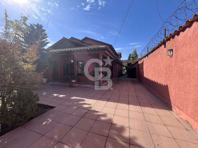 Exclusiva Residencia en La Reina Alta | Vistas Panorámicas