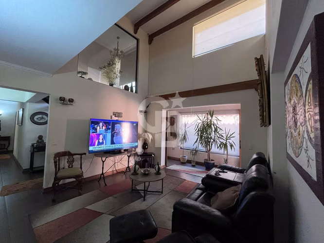 Exclusiva Residencia en La Reina Alta | Vistas Panorámicas
