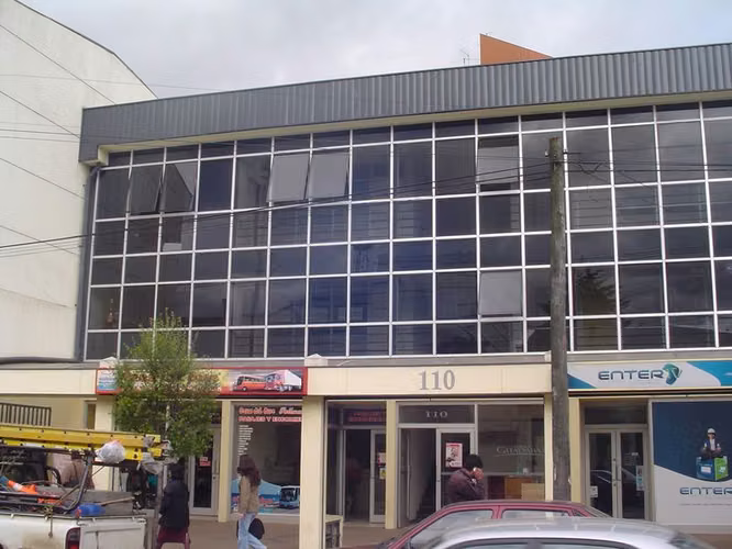 OFICINA CENTRAL BULNES 110 # 30M2 # RECEPCIÓN Y PRIVADO