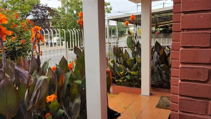 Casa en venta de 2 dorm. en La Florida