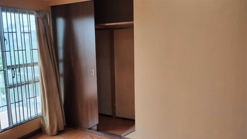 Casa en venta de 2 dorm. en La Florida