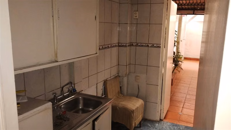 Casa en venta de 2 dorm. en La Florida