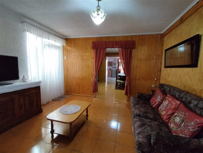 Casa en venta de 5 dorm. en Puente Alto