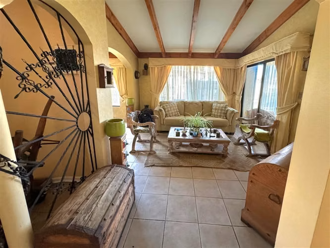 Casa en venta de 4D en Recreo- Viña del Mar