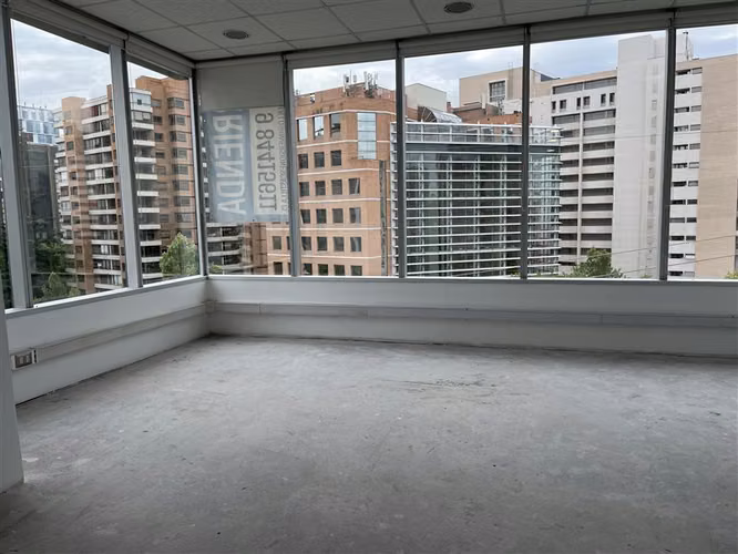 Oficina en arriendo en Las Condes