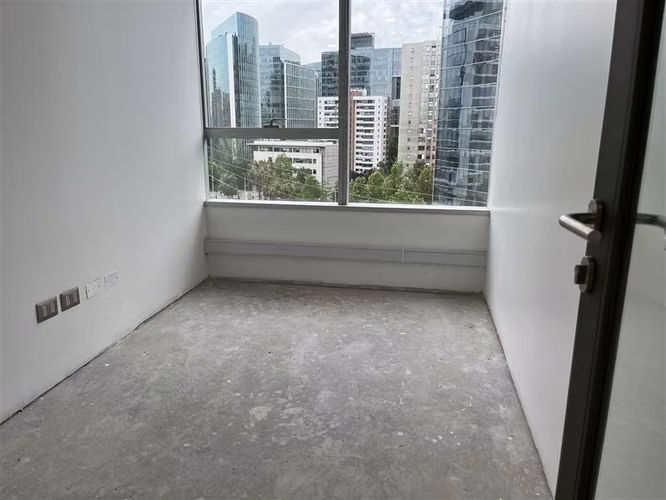 Oficina en arriendo en Las Condes