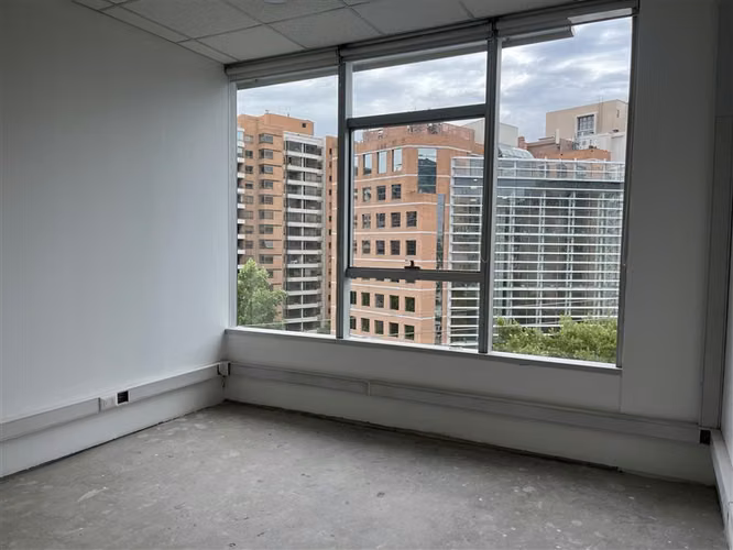 Oficina en arriendo en Las Condes