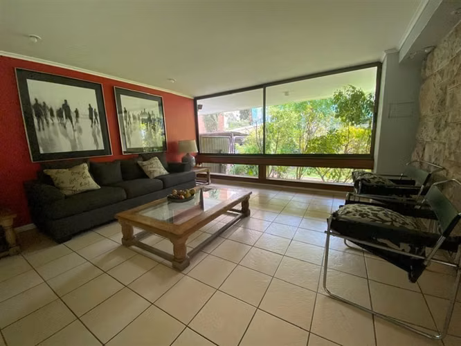 Departamento en venta de 4 dorm. en Las Condes
