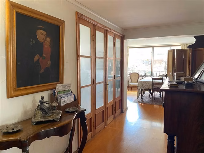Departamento en venta de 4 dorm. en Las Condes