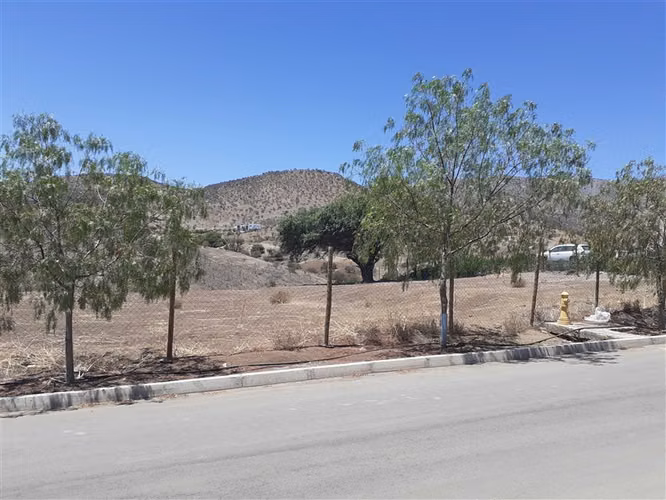 Parcela APE venta Colina-Hacienda Chacabuco - usos regulados