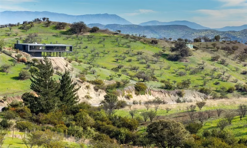 Parcela APE venta Colina-Hacienda Chacabuco - usos regulados